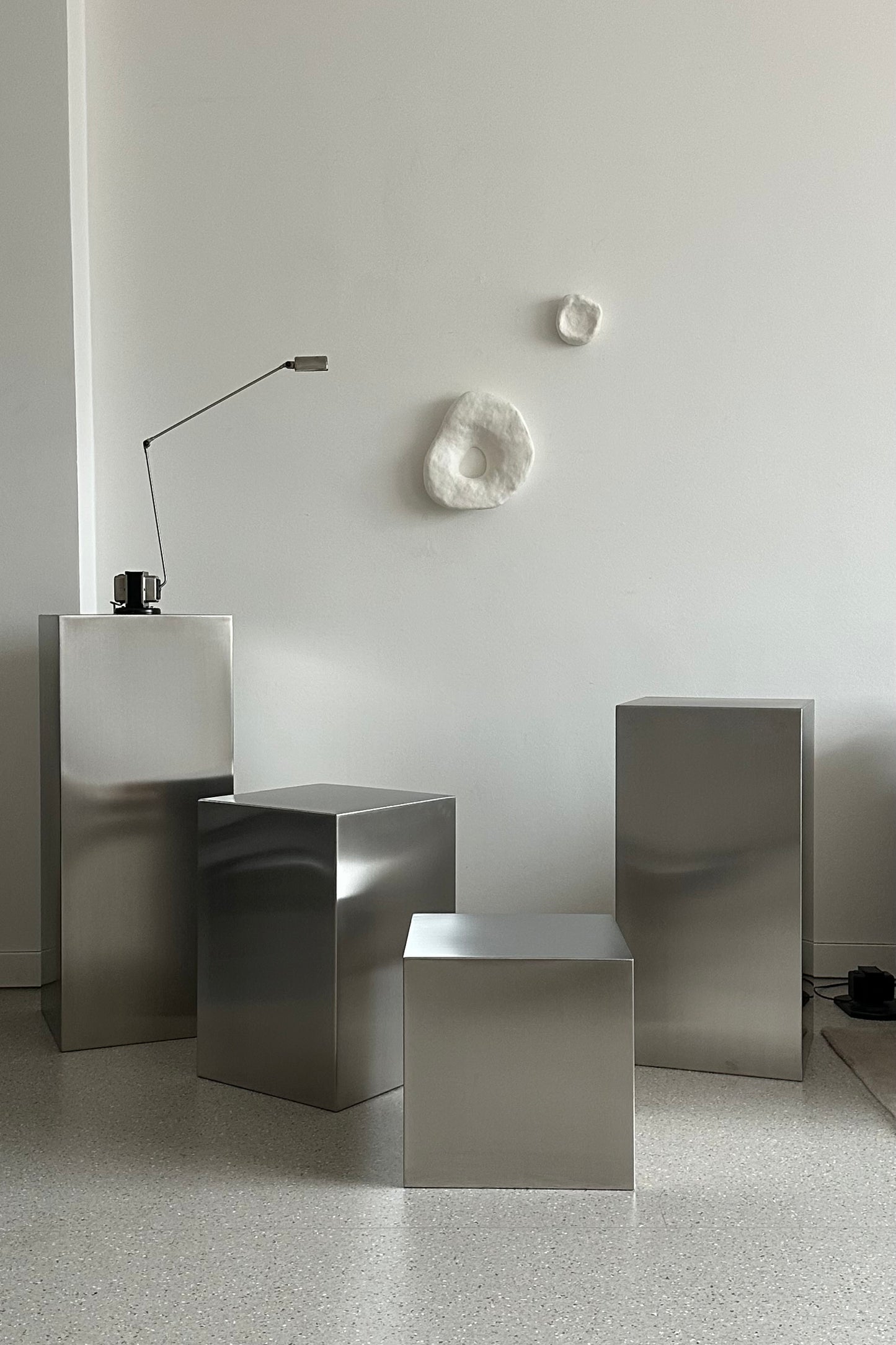 NOSTALGIA stainless steel cube
