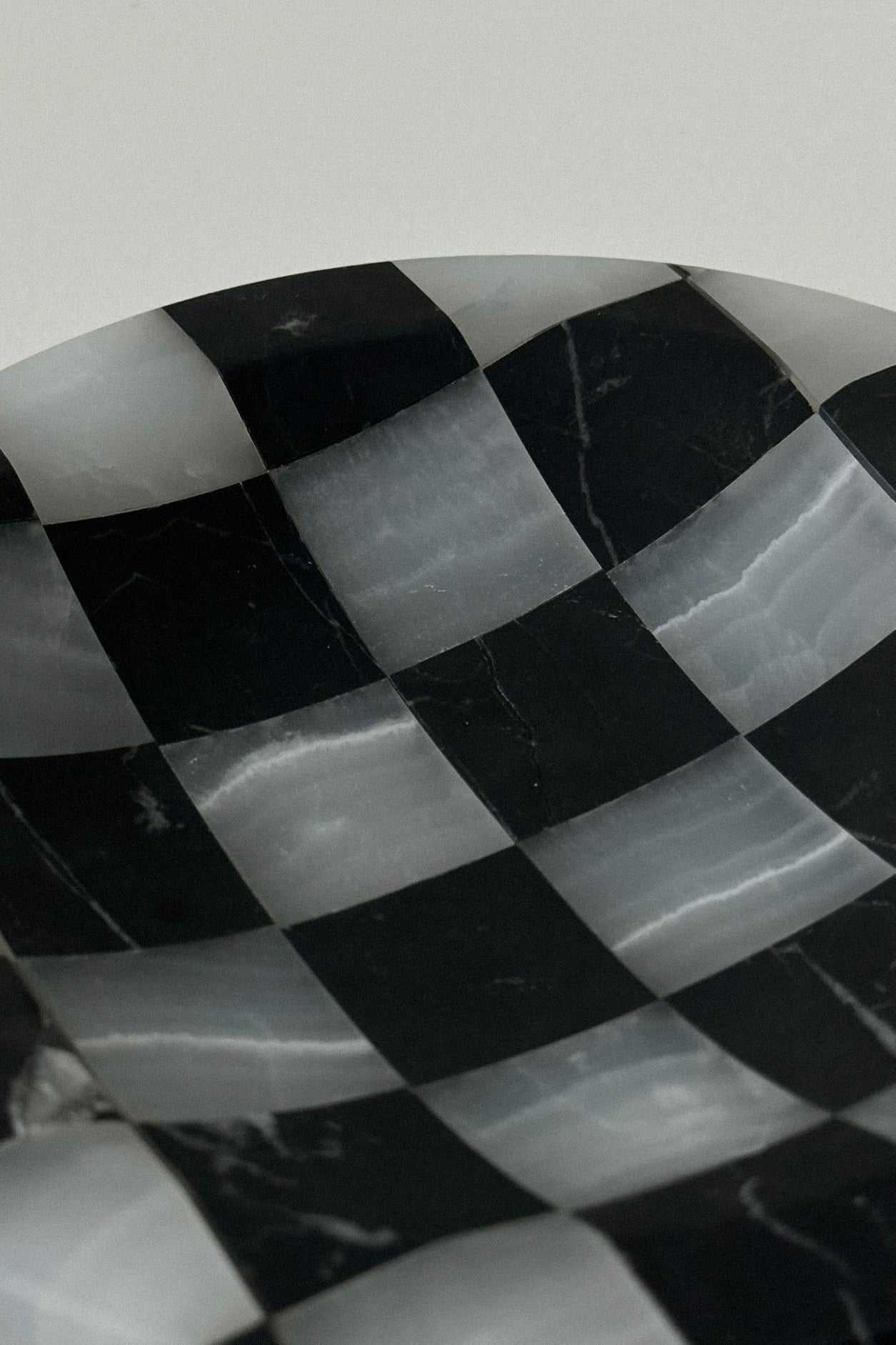 TOTEM checkered tray
