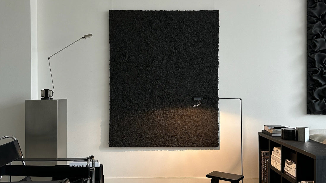 MINIMALIST ART, MAXIMUM EMOTION: The Role of Texture in Expression