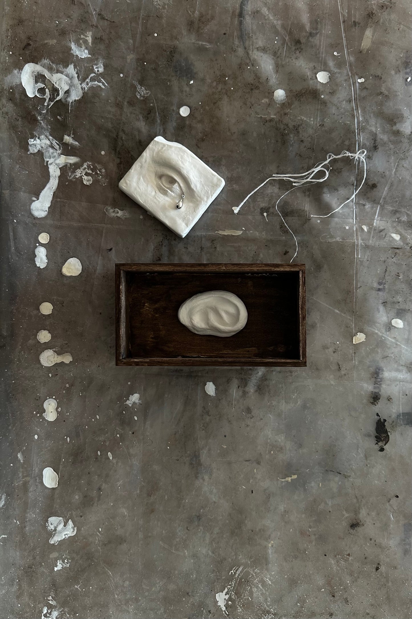 UNSENT EAR candleholder