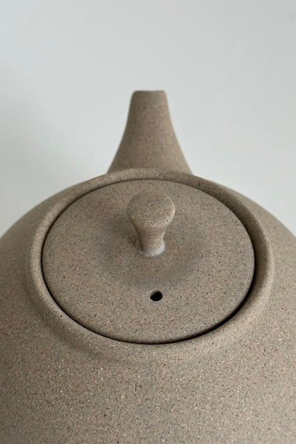 LIMINALIA sidehandle teapot